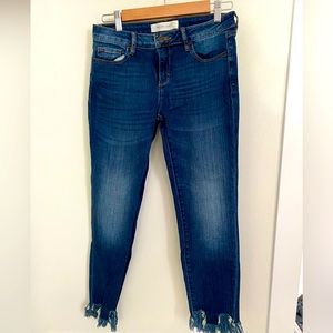 Hidden Jeans size 28